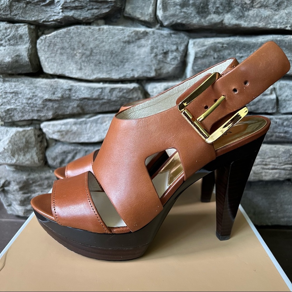 Michael Kors Tan platform heels